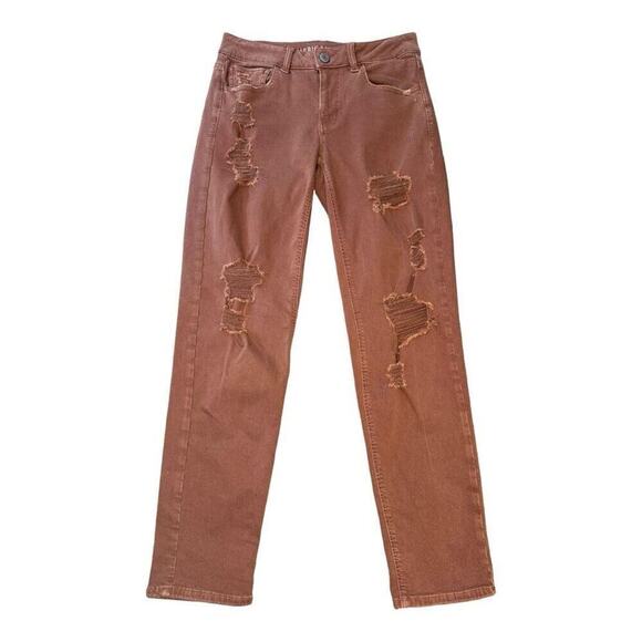 American Eagle Women's Super Stretch Tomgirl Jeans Size 2 Rust Distressed Ripped - Picture 1 of 6